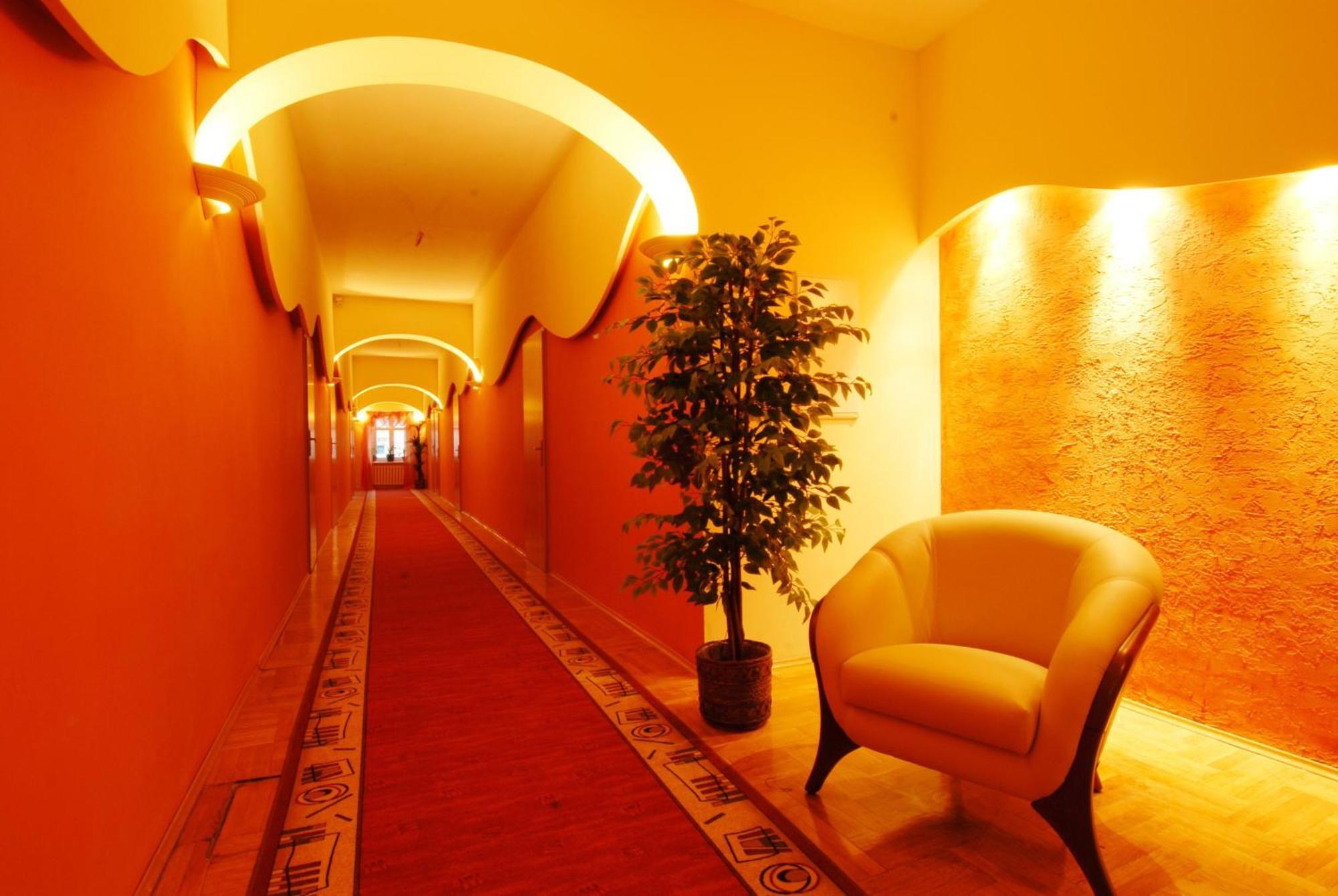 Hotel Restauracja Caspar Jelenia Góra Exterior foto
